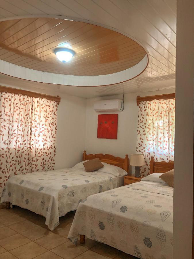 Hostal Familiar Rolo Санта-Каталіна Екстер'єр фото